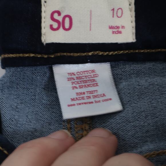 SO Ultimate Jegging Girls 10 Dark Wash NWT - Picture 2 of 5